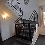 Bella, 15 Minuten Laufen Sie Bis Zum Villa