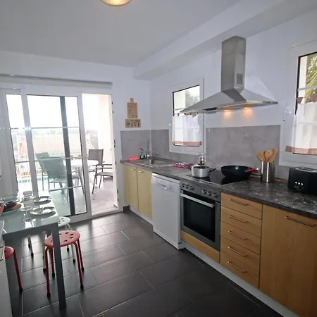 Bella, 15 Minuten Laufen Sie Bis Zum Cala Galdana (Menorca)