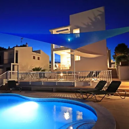 Bella, 15 Minuten Zum Strand, Air Conditioning Is Not Included Villa *
