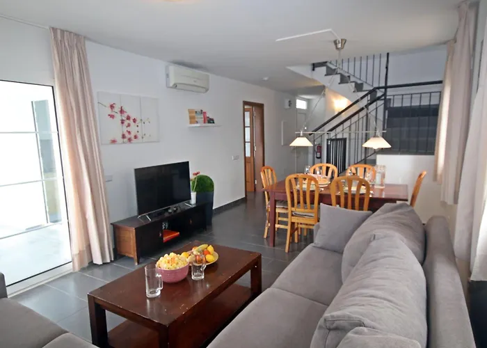 Bella, 15 Minuten Laufen Sie Bis Zum Villa *