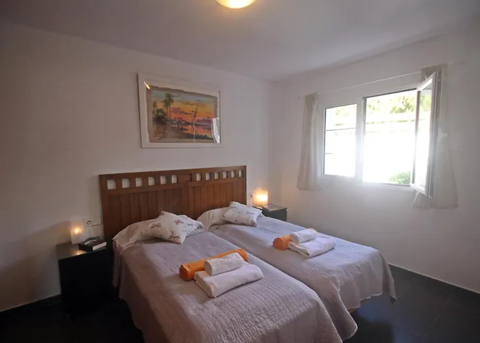 Bella, 15 Minuten Laufen Sie Bis Zum Cala Galdana (Menorca)