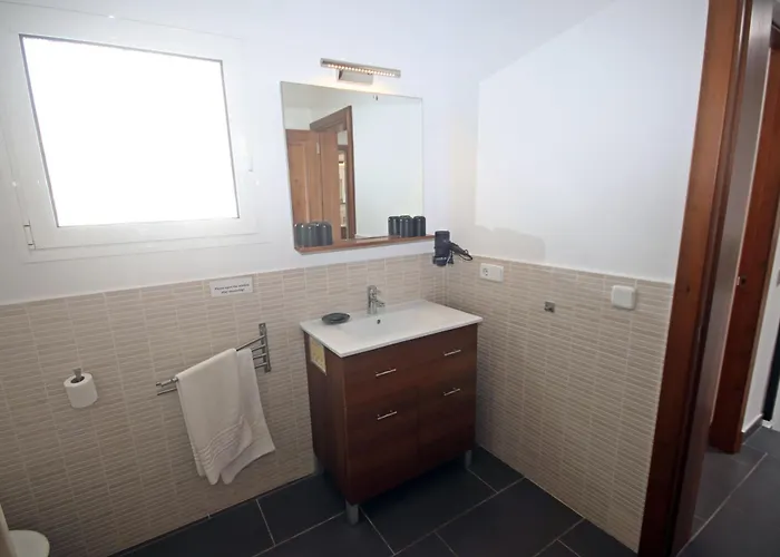 Bella, 15 Minuten Laufen Sie Bis Zum Cala Galdana (Menorca)